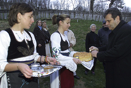 1020998_08-02.jpg