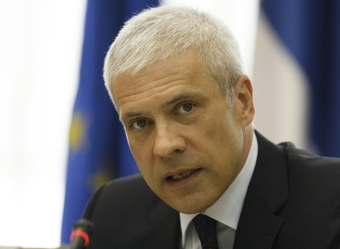 Ostavka predsednika Srbije Borisa Tadića: Pastir i vuk 1 Ostavka predsednika Srbije Borisa Tadića: Pastir i vuk 1