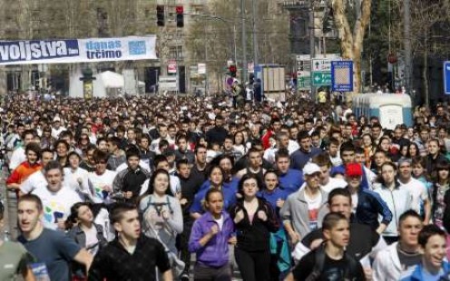 «Izdao si Kosovo» na 26. beogradskom maratonu 15