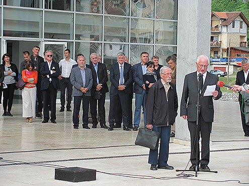 Prvi put bez predsednika 2 Prvi put bez predsednika 2