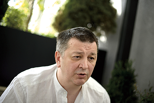U Srbiji više nema kome da se piše osim vođi 2 U Srbiji više nema kome da se piše osim vođi 2