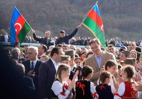 Vučiću, šleperu 1 Vučiću, šleperu 1