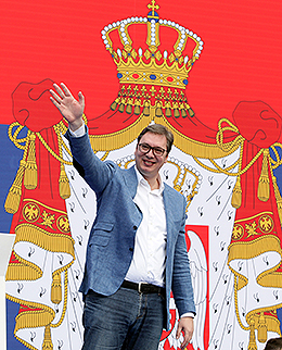 Rejtinzi u protestu, naprednjaci u posrtanju 14 Rejtinzi u protestu, naprednjaci u posrtanju 14