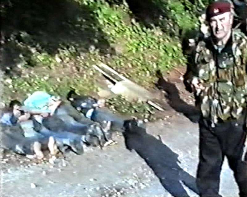 Slučaj Srebrenica, zločinac bez kazne 13