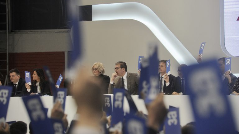 Svečana akademija SNS-a: Skrinšot Vučićeve vladavine 2 Svečana akademija SNS-a: Skrinšot Vučićeve vladavine 2