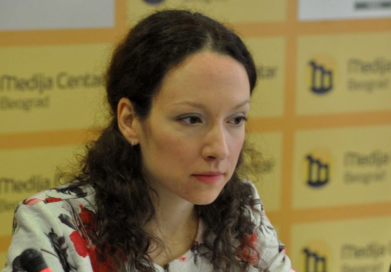 Sofija Mandić: Predložene izmene Ustava povećavaju uticaj politike na pravosuđe 2 Sofija Mandić: Predložene izmene Ustava povećavaju uticaj politike na pravosuđe 2
