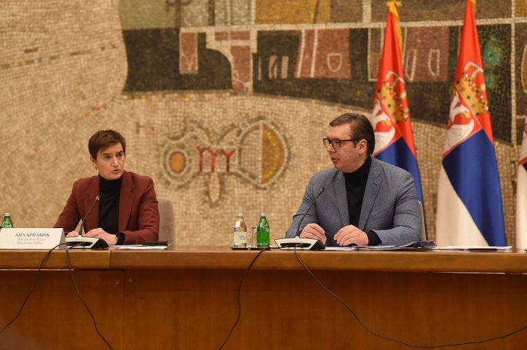 Javne sednice sa predsednikom: Nekad šokirani, danas oguglali 2 Javne sednice sa predsednikom: Nekad šokirani, danas oguglali 2