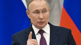 Iskorak Rusije: Putin priznao dve republike u Donbasu 3