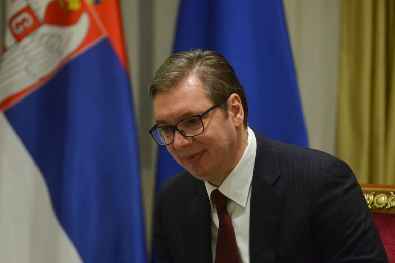 Srbija i rat u Ukrajini: Tri sardine za Holivud 2 Srbija i rat u Ukrajini: Tri sardine za Holivud 2
