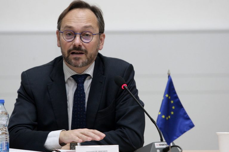 Ambasadori EU u Beogradu: Srbija treba da osudi agresiju Rusije 2 Ambasadori EU u Beogradu: Srbija treba da osudi agresiju Rusije 2