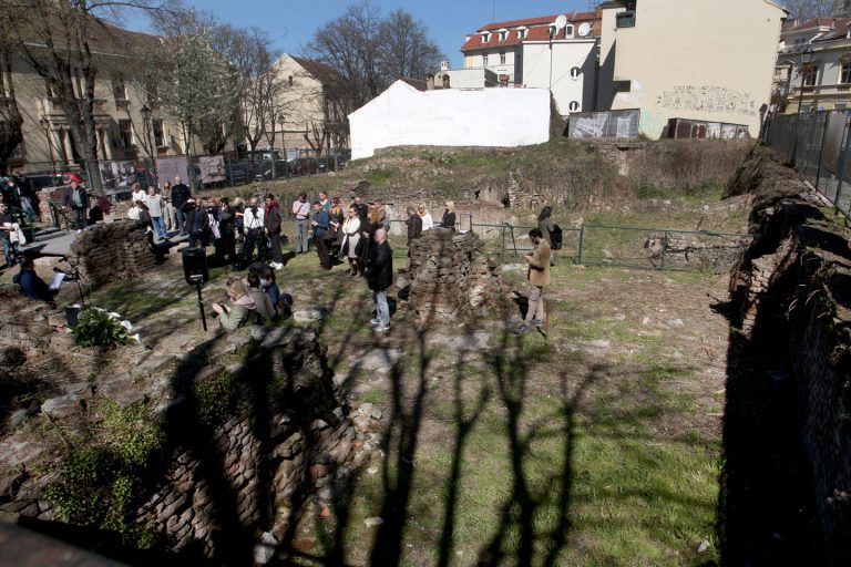 Ministarstvo kulture: Srušenu Narodnu biblioteku treba obeležiti dostojno 2 Ministarstvo kulture: Srušenu Narodnu biblioteku treba obeležiti dostojno 2