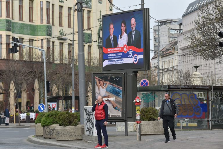 Izbori 2022: Sme li RIK da demantuje Vučića 2
