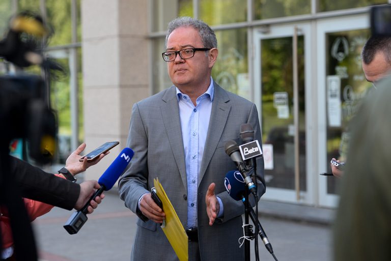 Zoran Lutovac: Identifikacija “lažne” opozicije 2 Zoran Lutovac: Identifikacija “lažne” opozicije 2