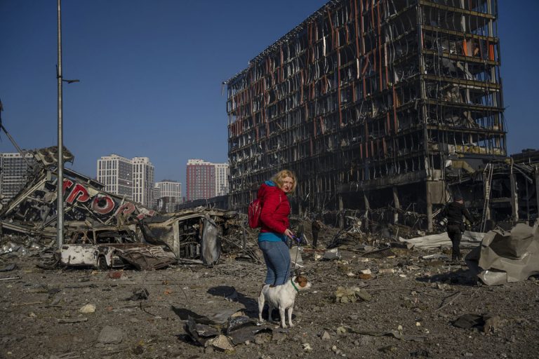 Pedeseti dan rata u Ukrajini: Svetsko beznađe u novoj realnosti 2