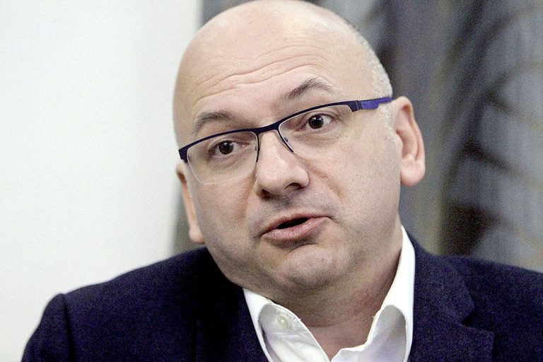 Srbija je već pod nekom vrstom sankcija EU 2 Srbija je već pod nekom vrstom sankcija EU 2
