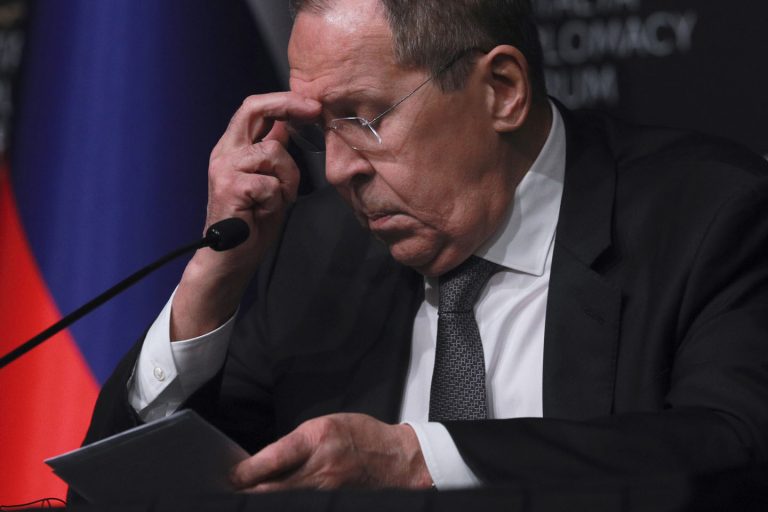 Sergej Lavrov: Žongliranje “denacifikacijom” 2 Sergej Lavrov: Žongliranje “denacifikacijom” 2