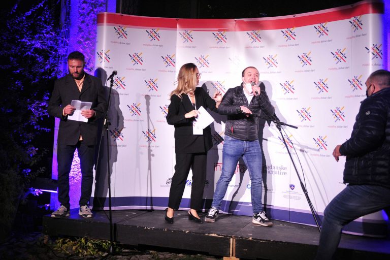 Mirëdita, dobar dan: Najlakša meta za desničare 2 Mirëdita, dobar dan: Najlakša meta za desničare 2