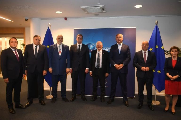 Briselska Večera: Nesalomivi Aleksandar Vučić 2 Briselska Večera: Nesalomivi Aleksandar Vučić 2
