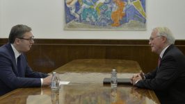 Razgovor Vučića i Hila: O svemu pomalo, niočemu konkretno - zvanično 3