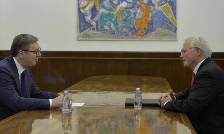 Razgovor Vučića i Hila: O svemu pomalo, niočemu konkretno - zvanično 2 Razgovor Vučića i Hila: O svemu pomalo, niočemu konkretno - zvanično 2