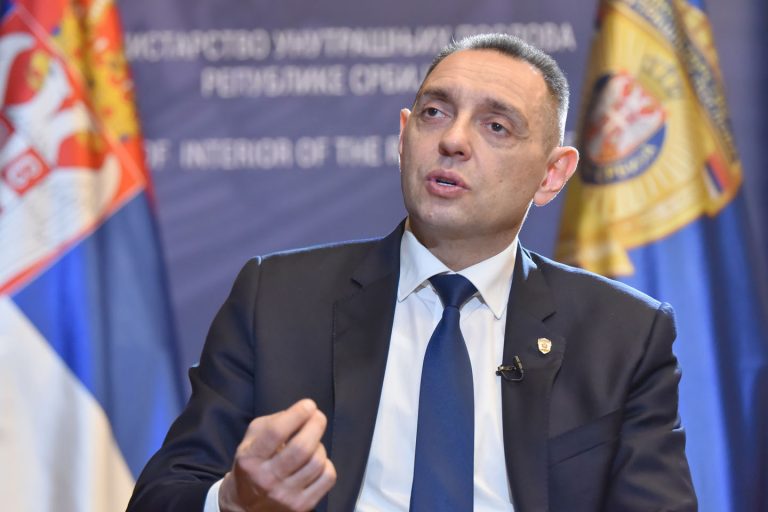 Alibi politika na ruski gas: Šta je cena živog fućkanja na zvaničnu orijentaciju države 2 Alibi politika na ruski gas: Šta je cena živog fućkanja na zvaničnu orijentaciju države 2