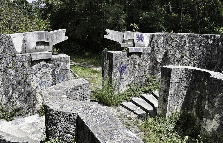 Partizansko groblje 23