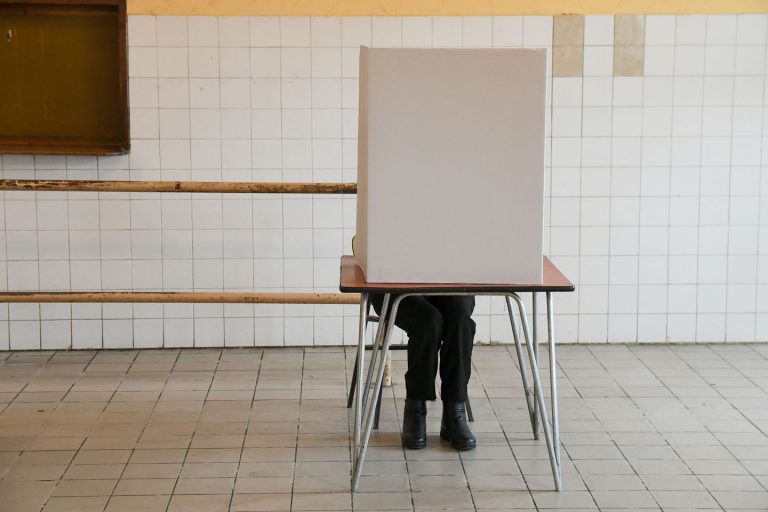Parlamentarni izbori: Četvrto glasanje u Velikom Trnovcu 2