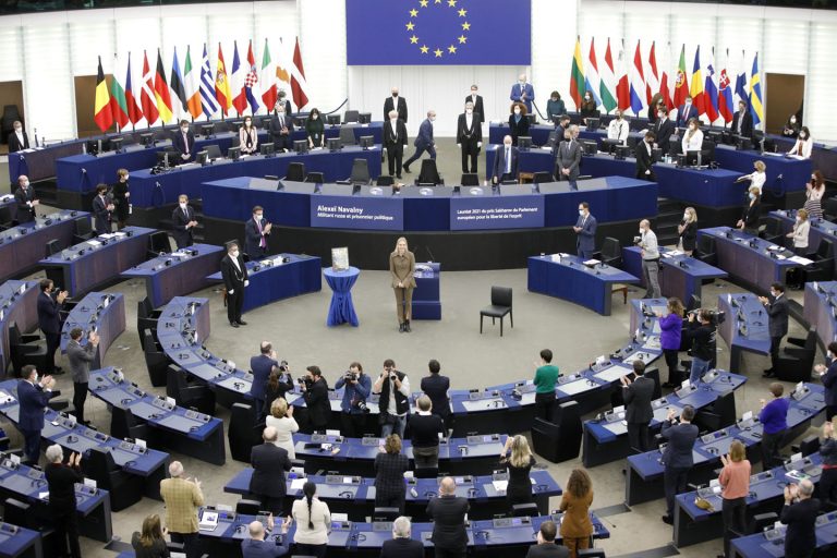 Oštar izveštaj EP o Srbiji: Sankcije Rusiji, Belivuk, Šarić, Krušik, Savamala… 2 Oštar izveštaj EP o Srbiji: Sankcije Rusiji, Belivuk, Šarić, Krušik, Savamala… 2