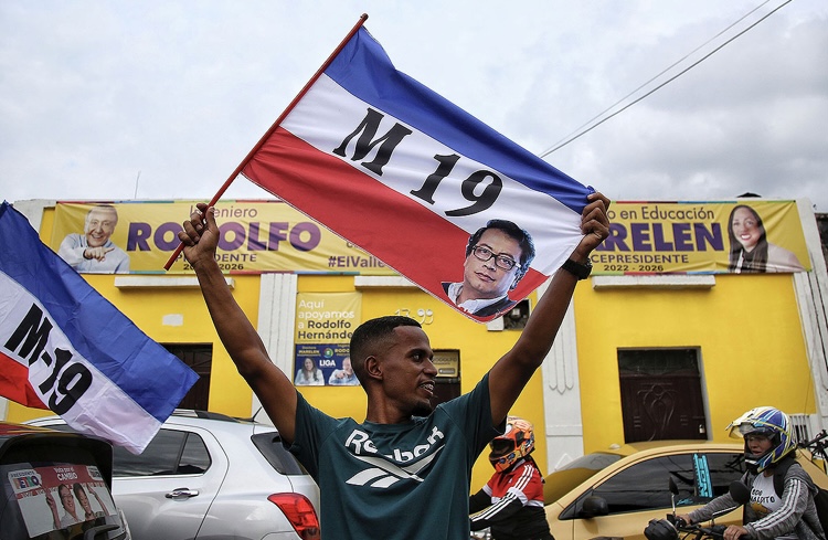 Južnoamerički levi talas: Gerilac i predsednik Gustavo Petro 4