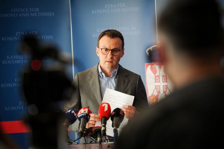 Pred današnje obraćanje predsednika: Šta treba obavezno znati 2 Pred današnje obraćanje predsednika: Šta treba obavezno znati 2