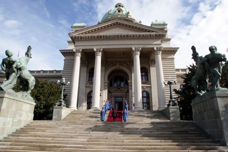 Igrali se konji vrani: Putuj Evropo, devedesete su bile super 2 Igrali se konji vrani: Putuj Evropo, devedesete su bile super 2