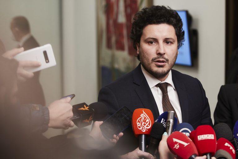 Crna Gora: Pala vlada Dritana Abazovića 2 Crna Gora: Pala vlada Dritana Abazovića 2