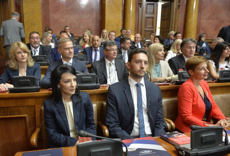 Nastavak konstituisanja Skupštine: Opozicija nije ni malobrojna ni nemoćna 2 Nastavak konstituisanja Skupštine: Opozicija nije ni malobrojna ni nemoćna 2