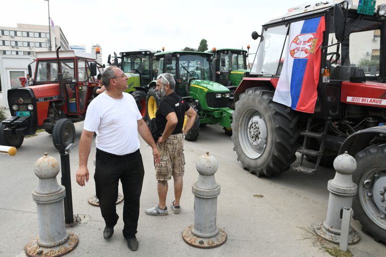 Za ministarku poljoprivrede protest ratara “politički obojen” 2