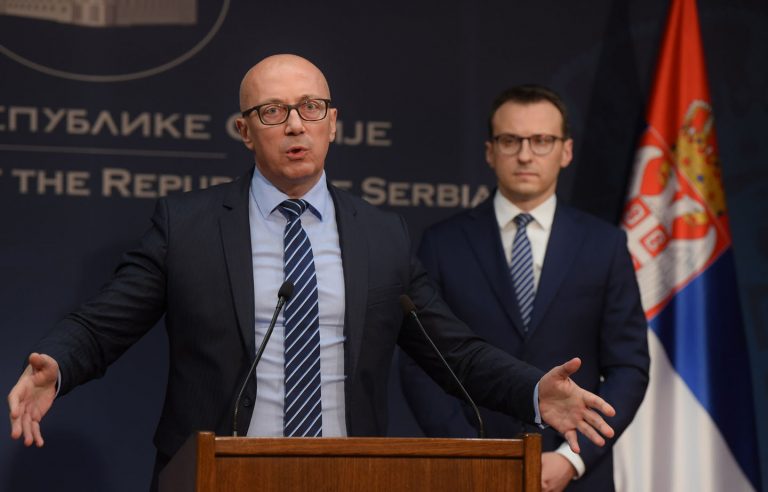 Sever Kosova: Policija blokira Jarinje 2 Sever Kosova: Policija blokira Jarinje 2