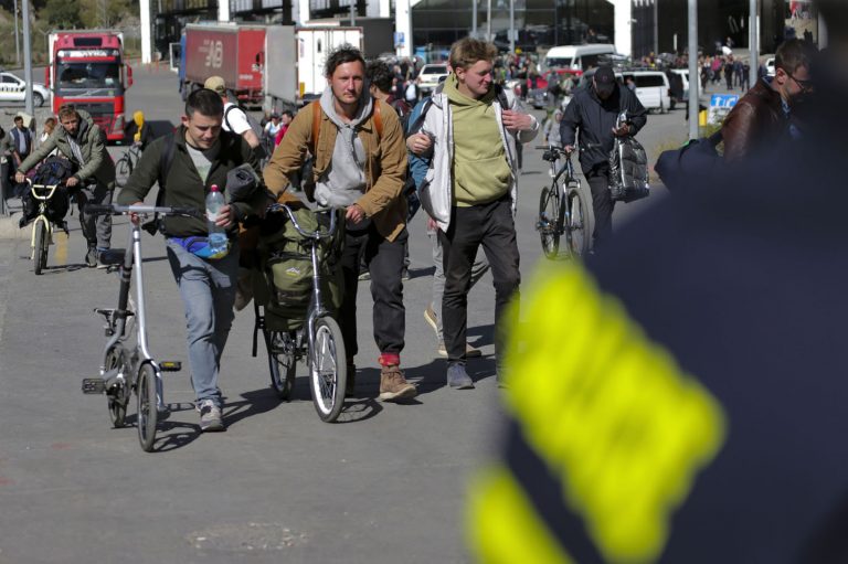 Beg vojnih obveznika iz Rusije: Omiljena destinacija Kazahstan 2 Beg vojnih obveznika iz Rusije: Omiljena destinacija Kazahstan 2
