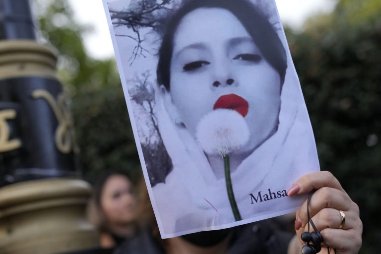 Protesti u Iranu: Ženska tela su postala ideološko bojno polje 2