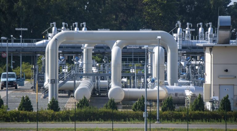 Sankcije Rusiji: Prihod od izvoza energenata mnogo veći od troškova rata 2 Sankcije Rusiji: Prihod od izvoza energenata mnogo veći od troškova rata 2