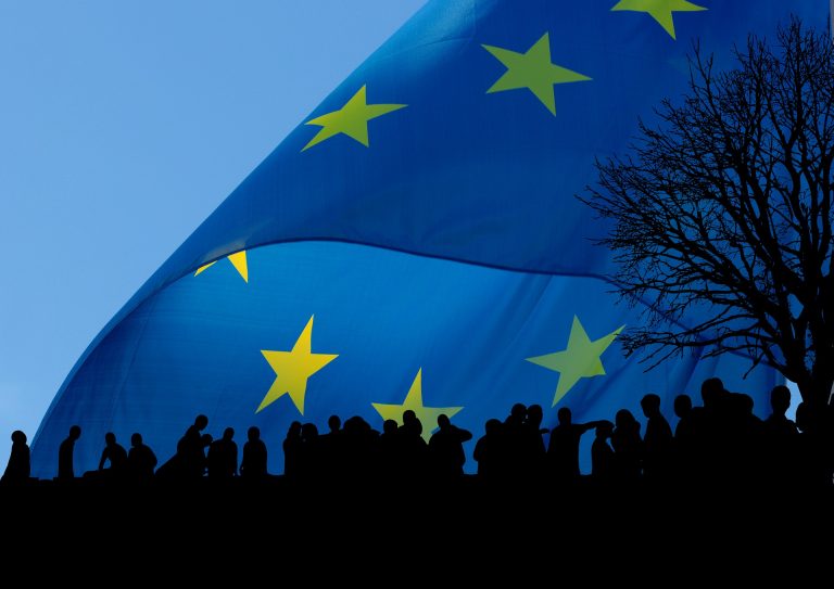 Jedna glupa teorija: Srbija izbeglicama po nalogu Moskve destabiluzuje EU 2 Jedna glupa teorija: Srbija izbeglicama po nalogu Moskve destabiluzuje EU 2
