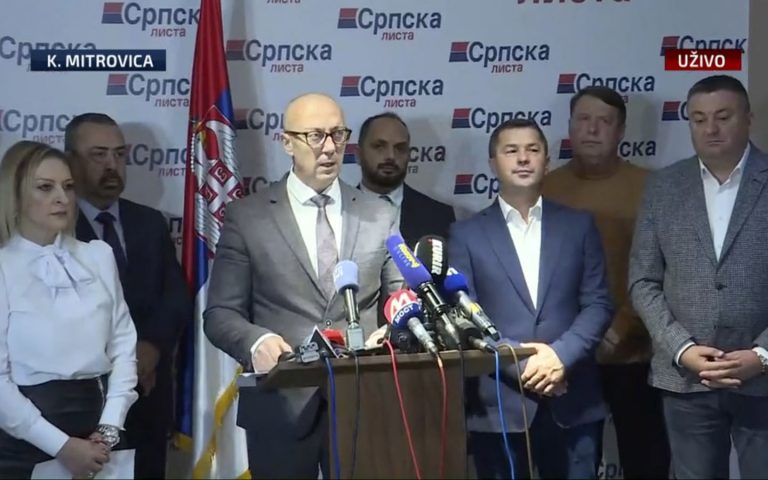 Skup majki i žena KiM: Kurti našoj deci uzima parče hleba iz usta 2 Skup majki i žena KiM: Kurti našoj deci uzima parče hleba iz usta 2