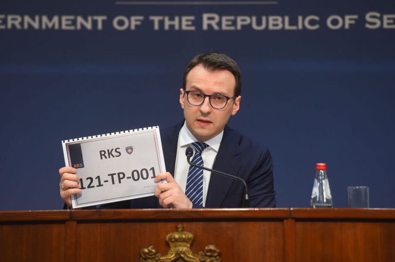 Pregovori u Briselu: Na potezu Petković i Besljimi 2 Pregovori u Briselu: Na potezu Petković i Besljimi 2