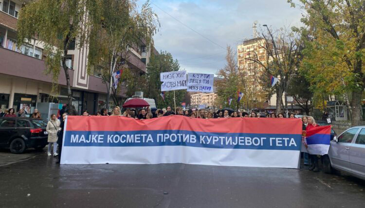 Dva protestna skupa na KiM: Mi ostajemo ovde 2 Dva protestna skupa na KiM: Mi ostajemo ovde 2