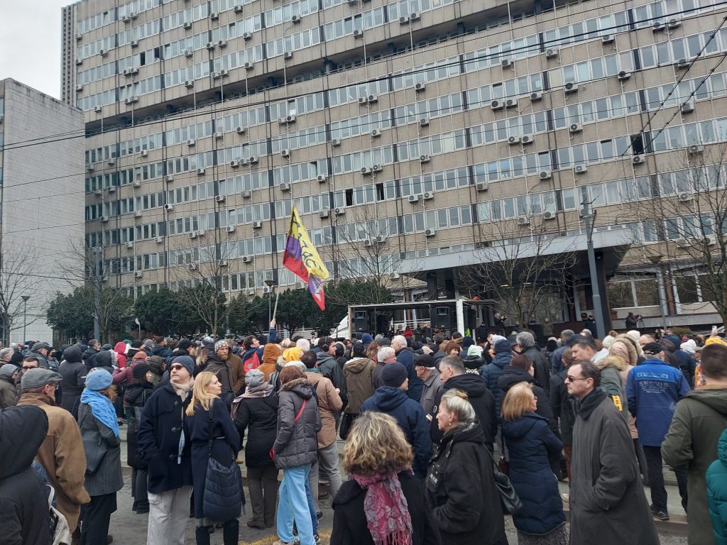 Podrška smenjenim tužiteljkama: Protest ispred Vlade Srbije 5