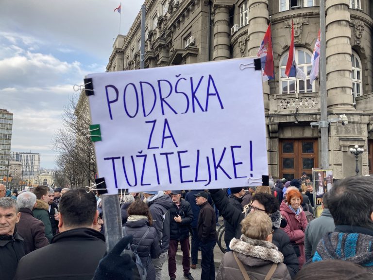Podrška smenjenim tužiteljkama: Protest ispred Vlade Srbije 2