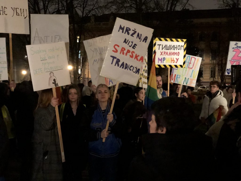 Protest „Mržnja ubija“: Podrška napadnutim gej muškarcima 4