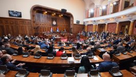 Skupština Srbije: Poslanici o svemu, pomalo i o dnevnom redu 19