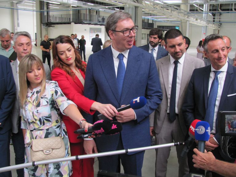 Valjevo: Vučić otvorio nemačku fabriku sanitarija 2