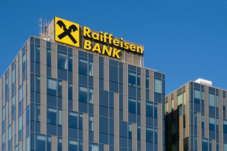 Raiffeisen banka: Tri međunarodna priznanja u oblasti digitalnog bankarstva 4