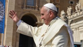 Papa Franja na udaru kritike zbog poruke mladim Rusima 18