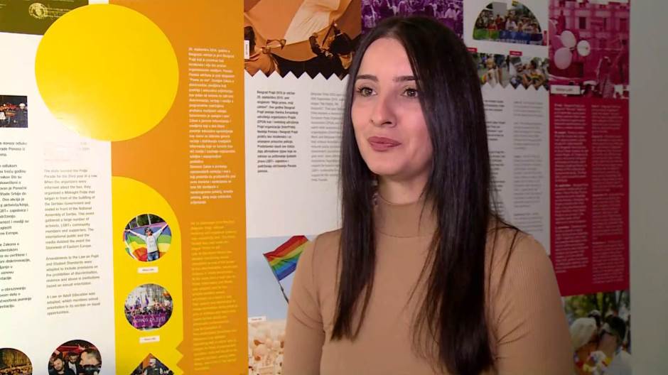 Preteći grafit za direktorku Inicijative mladih - Hronika - Nedeljnik Vreme